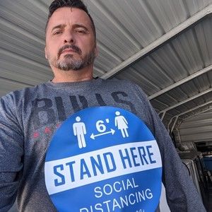 Meet your Posher, Lonnie